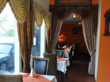 Фото: Saffron Elephant
